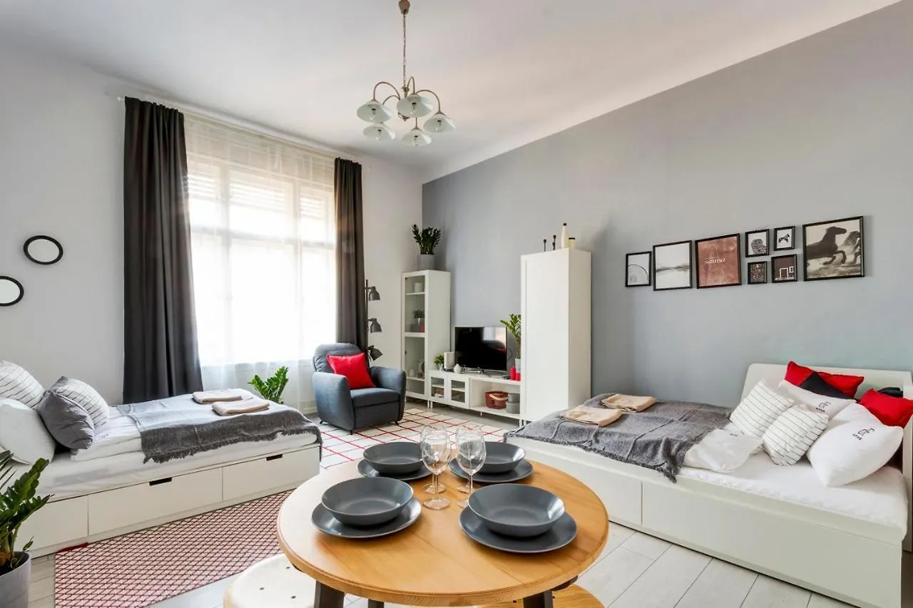 S3 Soerhaz Apartment Budapest